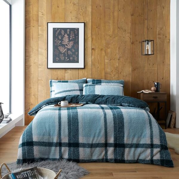 Lemon Windsor Teddy Reversible Duvet Set - Image 3