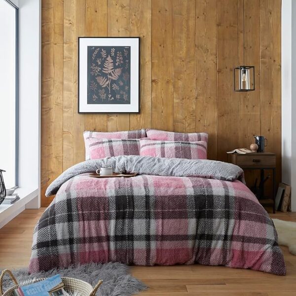 Lemon Windsor Teddy Reversible Duvet Set - Image 2