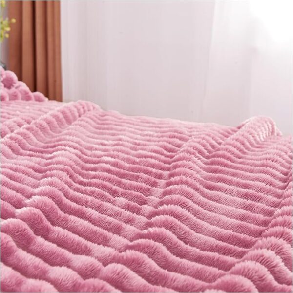 PINK OSUM RIBBED THROW - Image 6