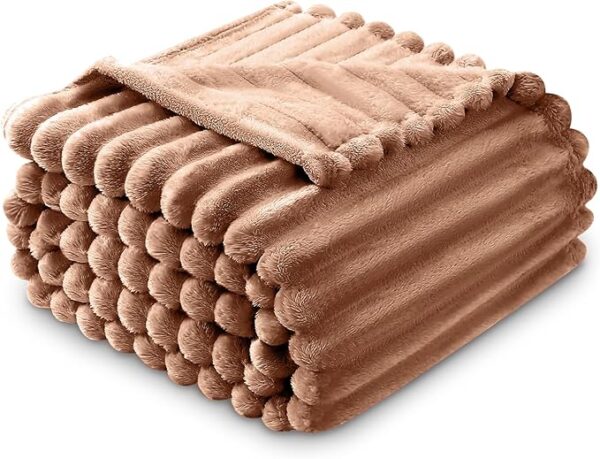 BEIGE OSUM RIBBED THROW - Image 5